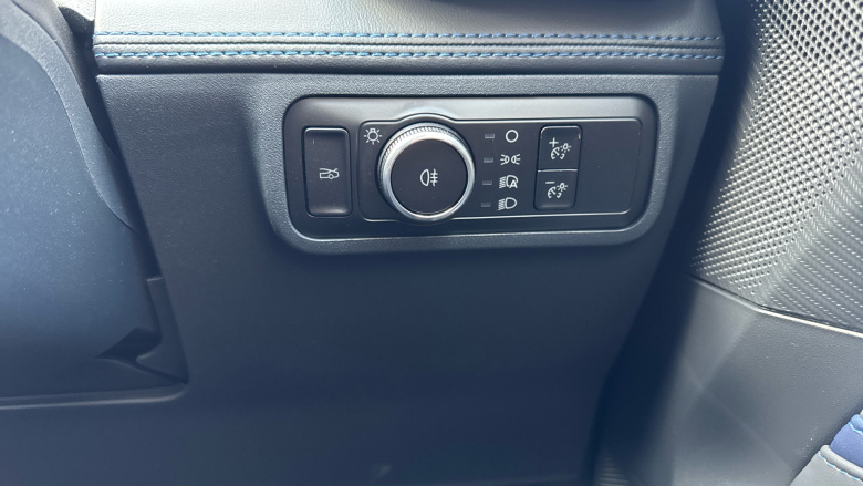 Ford Mustang 5.0 V8 Dark Horse 2dr Petrol Coupe